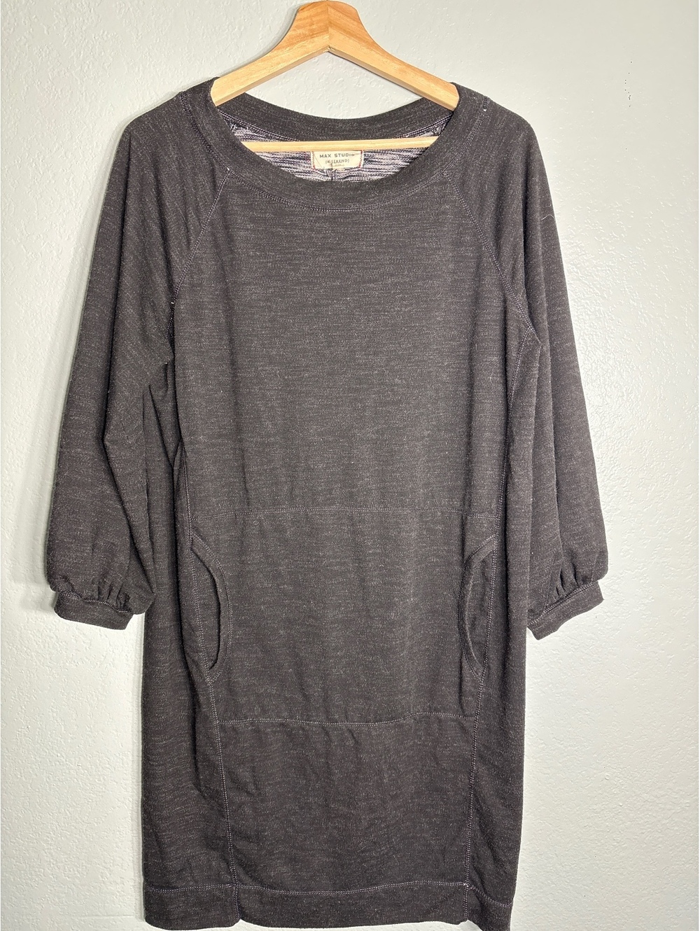 Max studio weekend dress sweatshirt M made cozy lounge